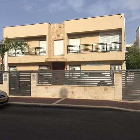 Sokolov Vacation Boutique Apartments By The Sea In Nahariya Eksteriør billede