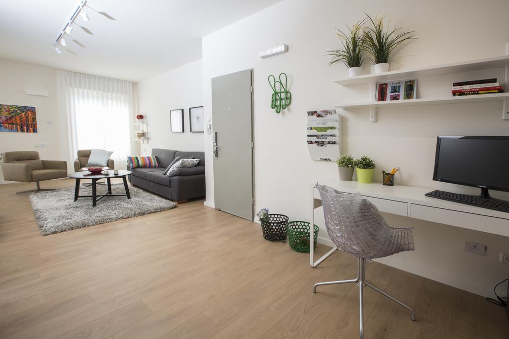 Sokolov Vacation Boutique Apartments By The Sea In Nahariya Værelse billede