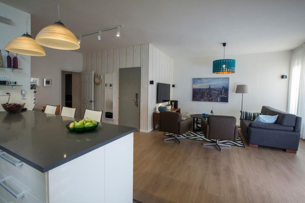 Sokolov Vacation Boutique Apartments By The Sea In Nahariya Værelse billede