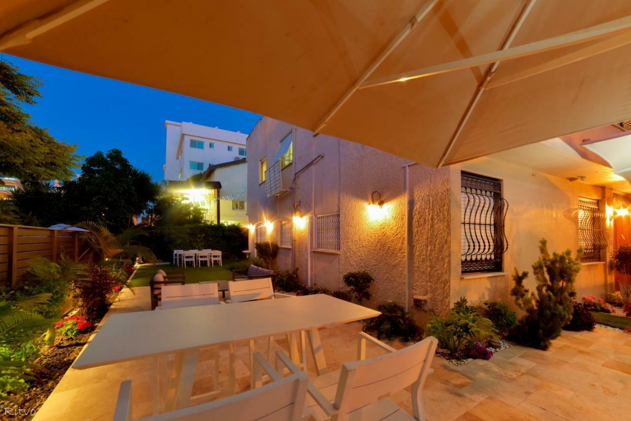Sokolov Vacation Boutique Apartments By The Sea In Nahariya Eksteriør billede