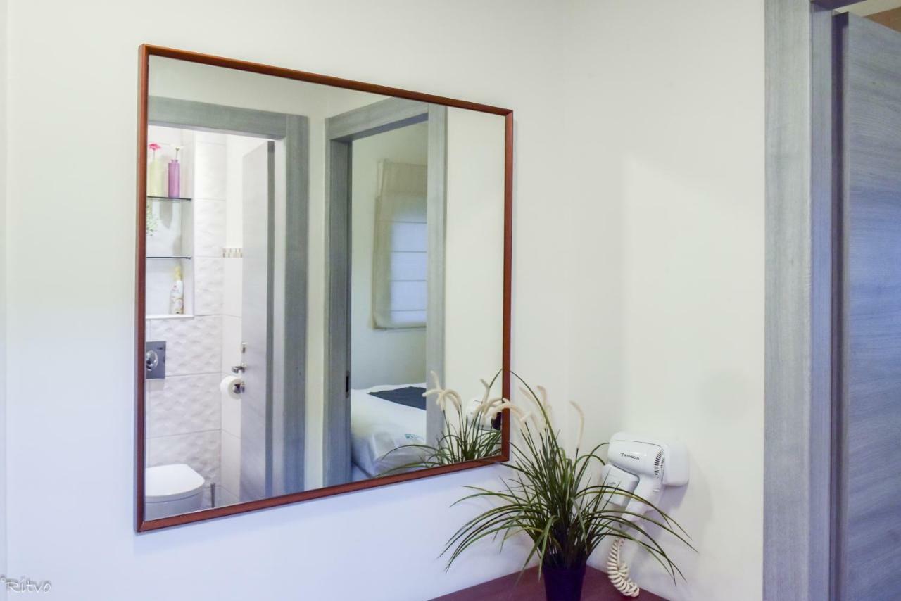 Sokolov Vacation Boutique Apartments By The Sea In Nahariya Eksteriør billede